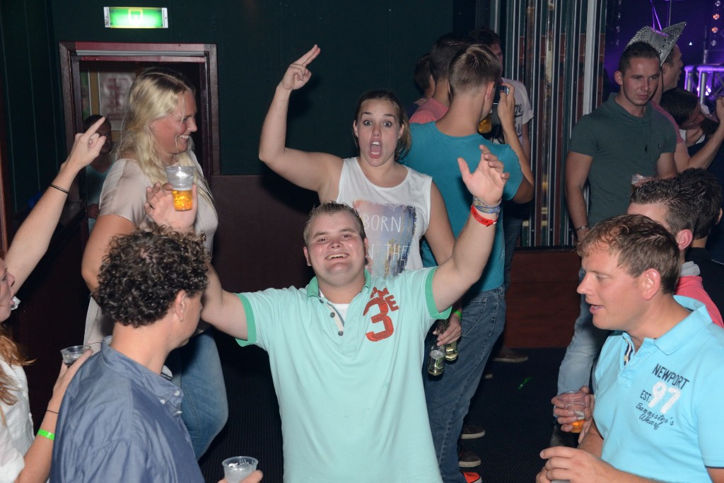 ../Images/Dinsdagavond kermis VdG 088.jpg